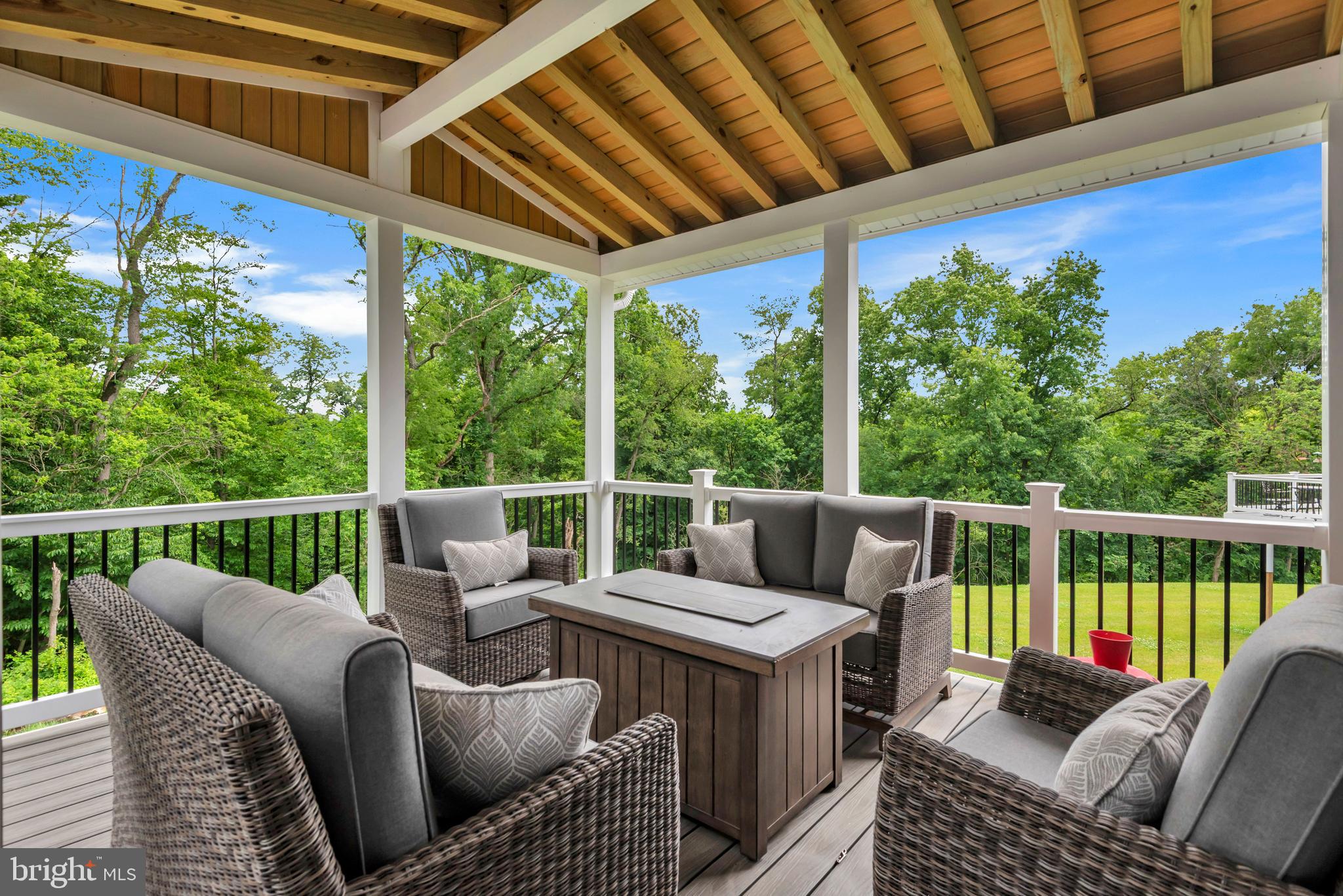 SNADER'S SUMMIT - Residential