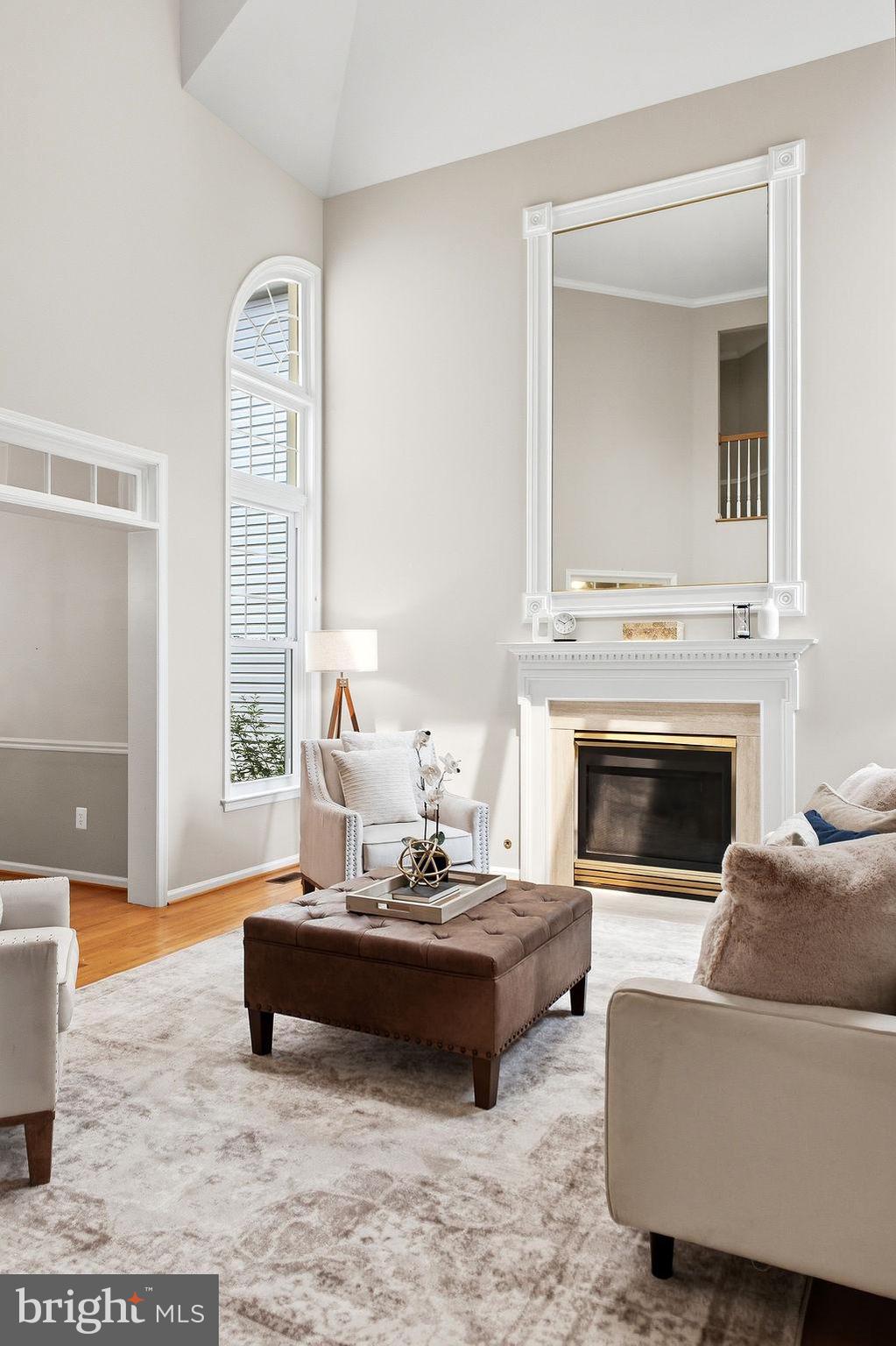 EDGEMOORE - Residential