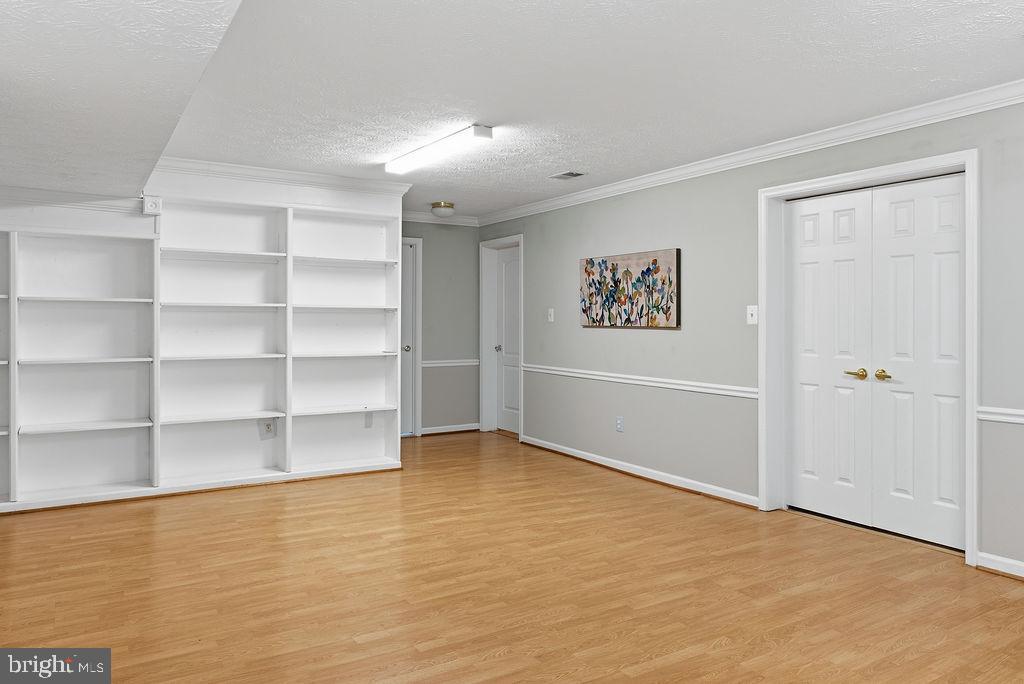 EDGEMOORE - Residential