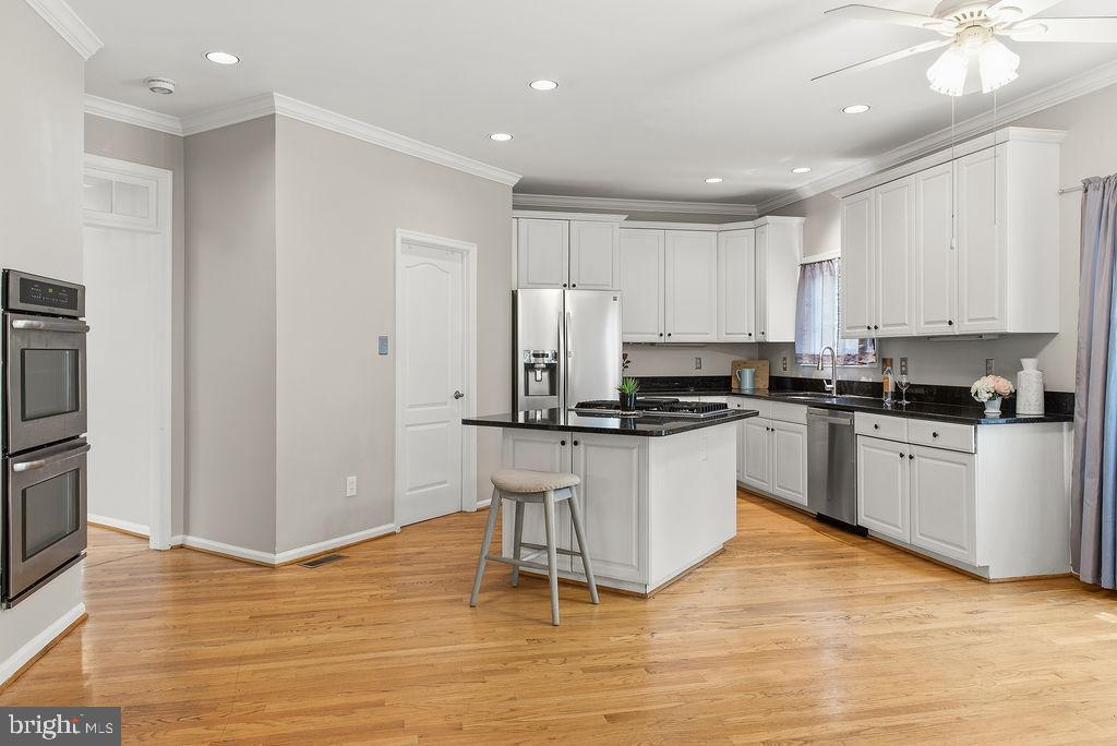 EDGEMOORE - Residential