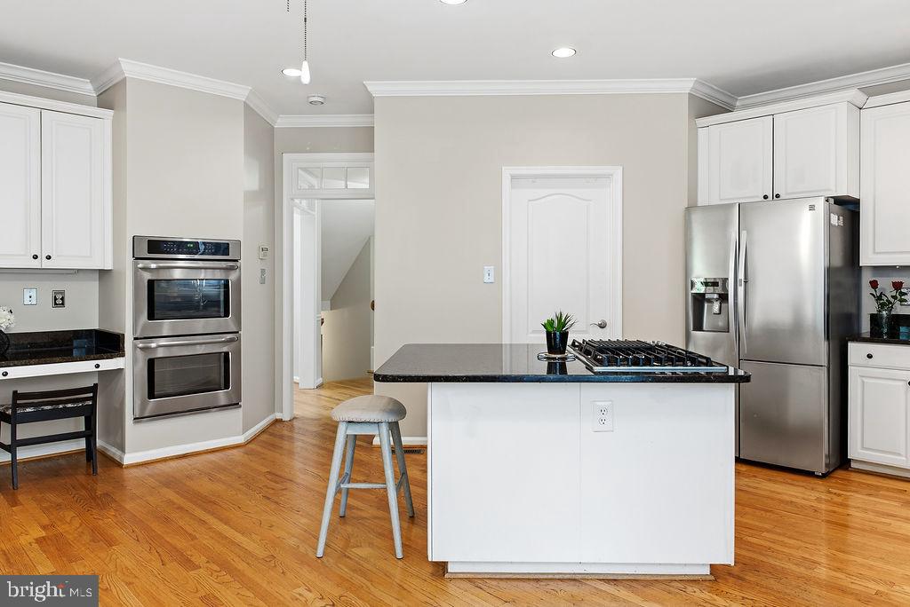 EDGEMOORE - Residential