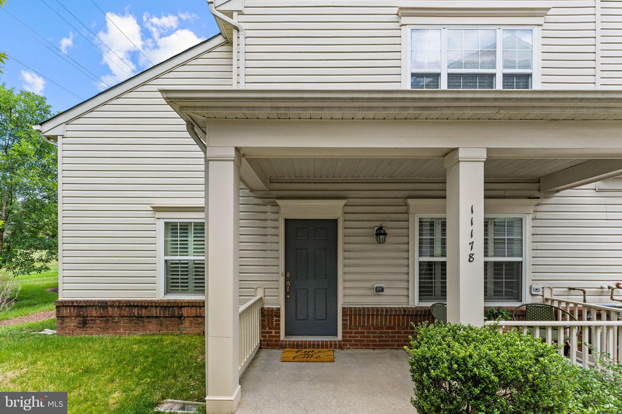 CHATSWORTH VILLAGE CONDO - Residential