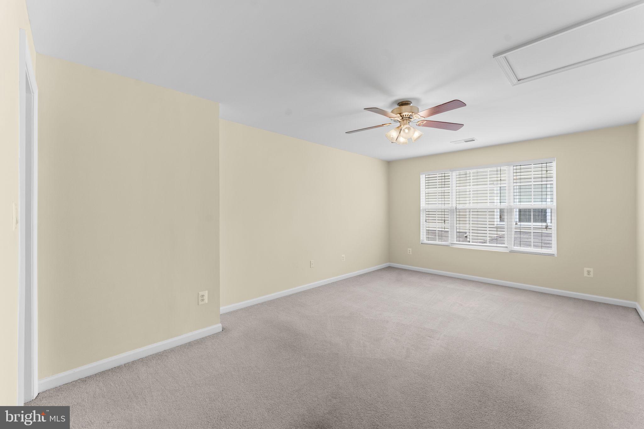 CHATSWORTH VILLAGE CONDO - Residential