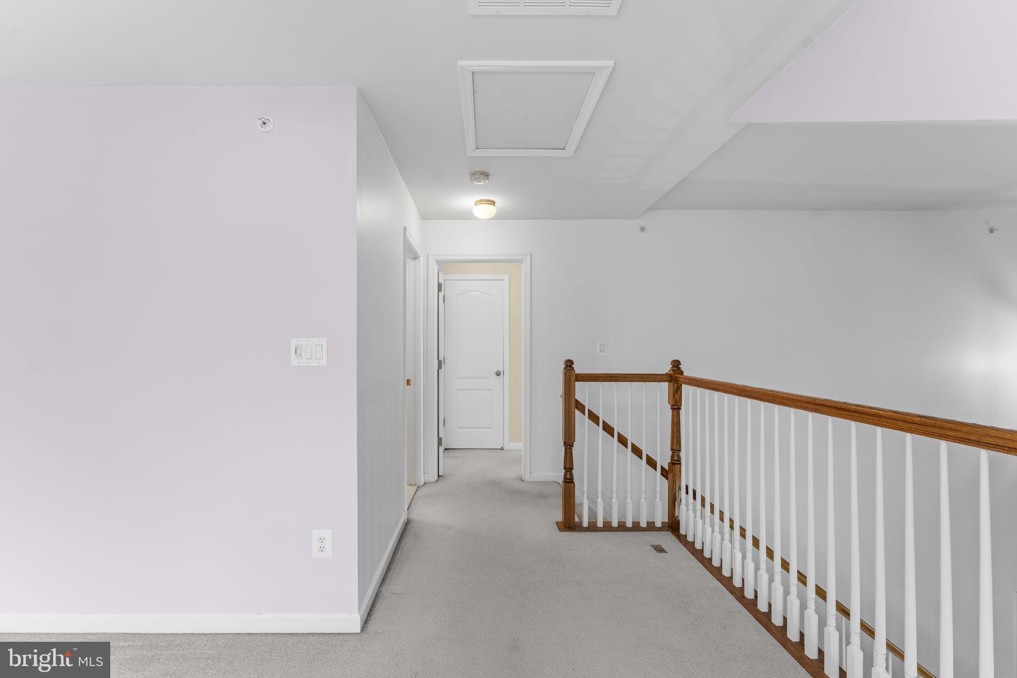 CHATSWORTH VILLAGE CONDO - Residential