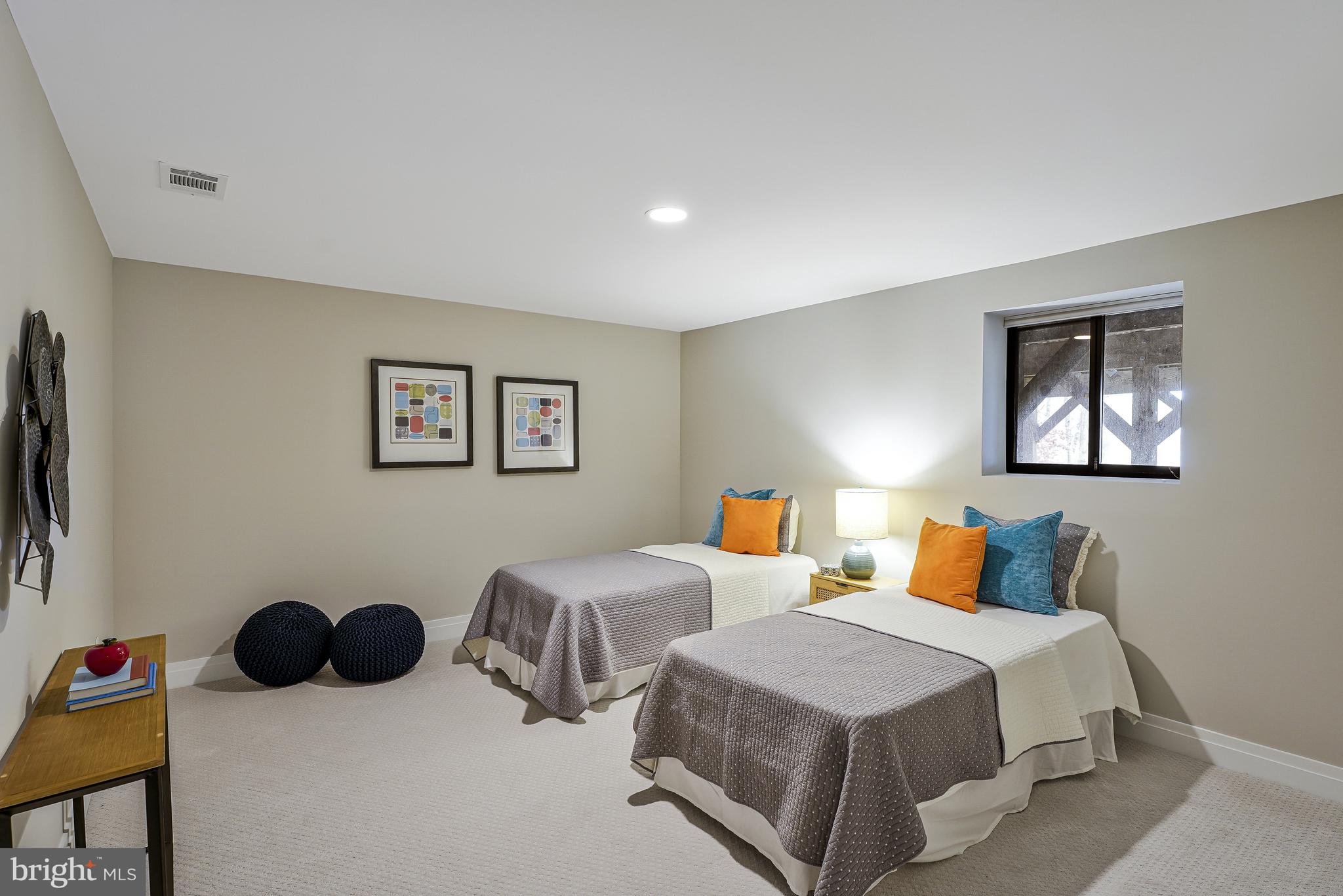 CEDAR RUN - Residential