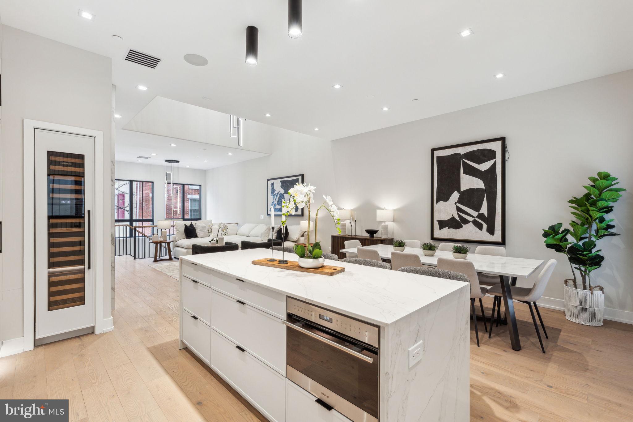 RITTENHOUSE SQUARE - Residential
