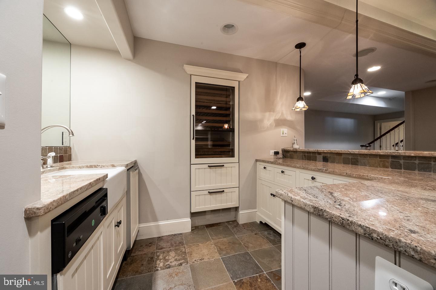 APPLEBROOK - Residential