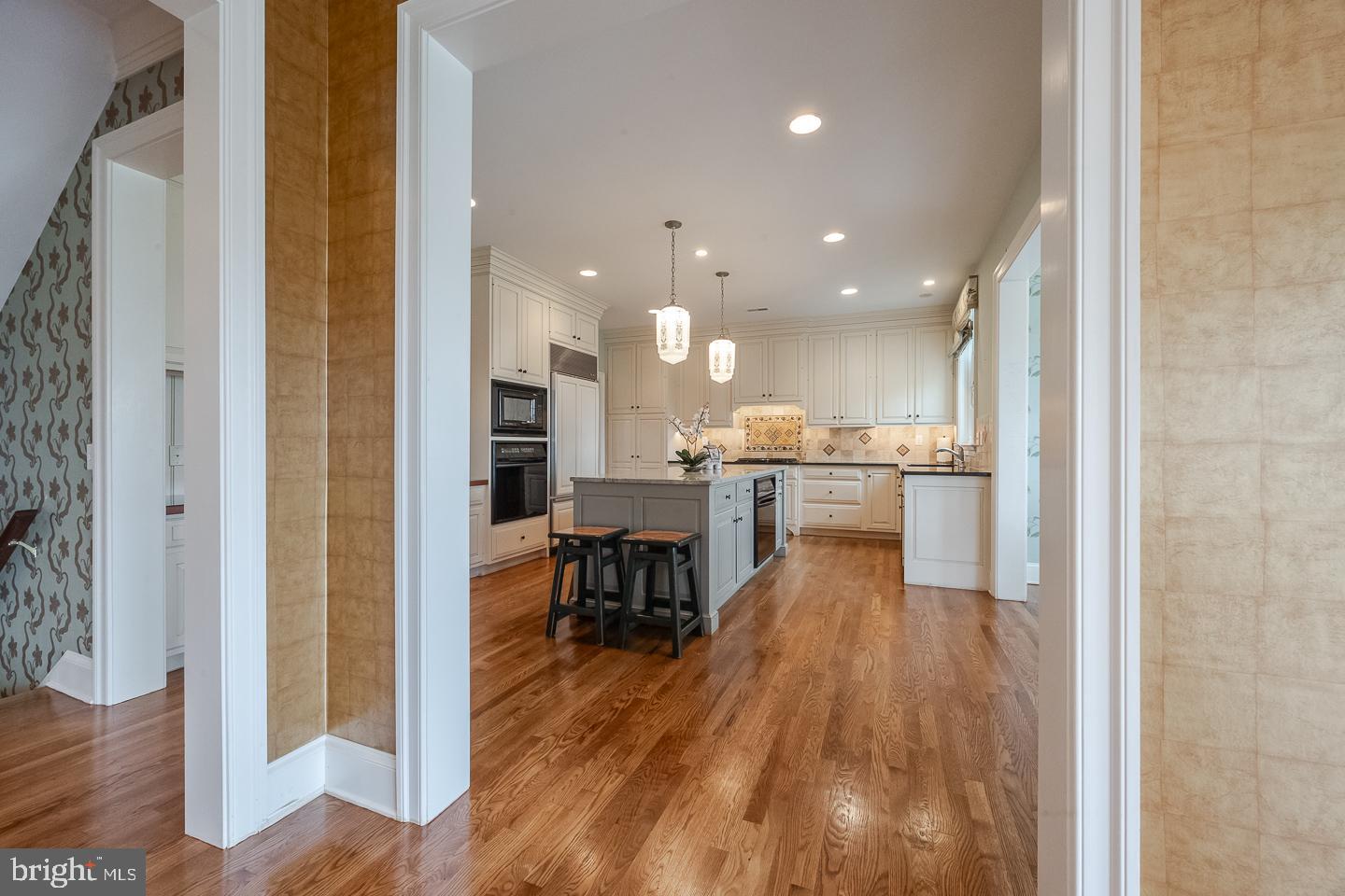 APPLEBROOK - Residential