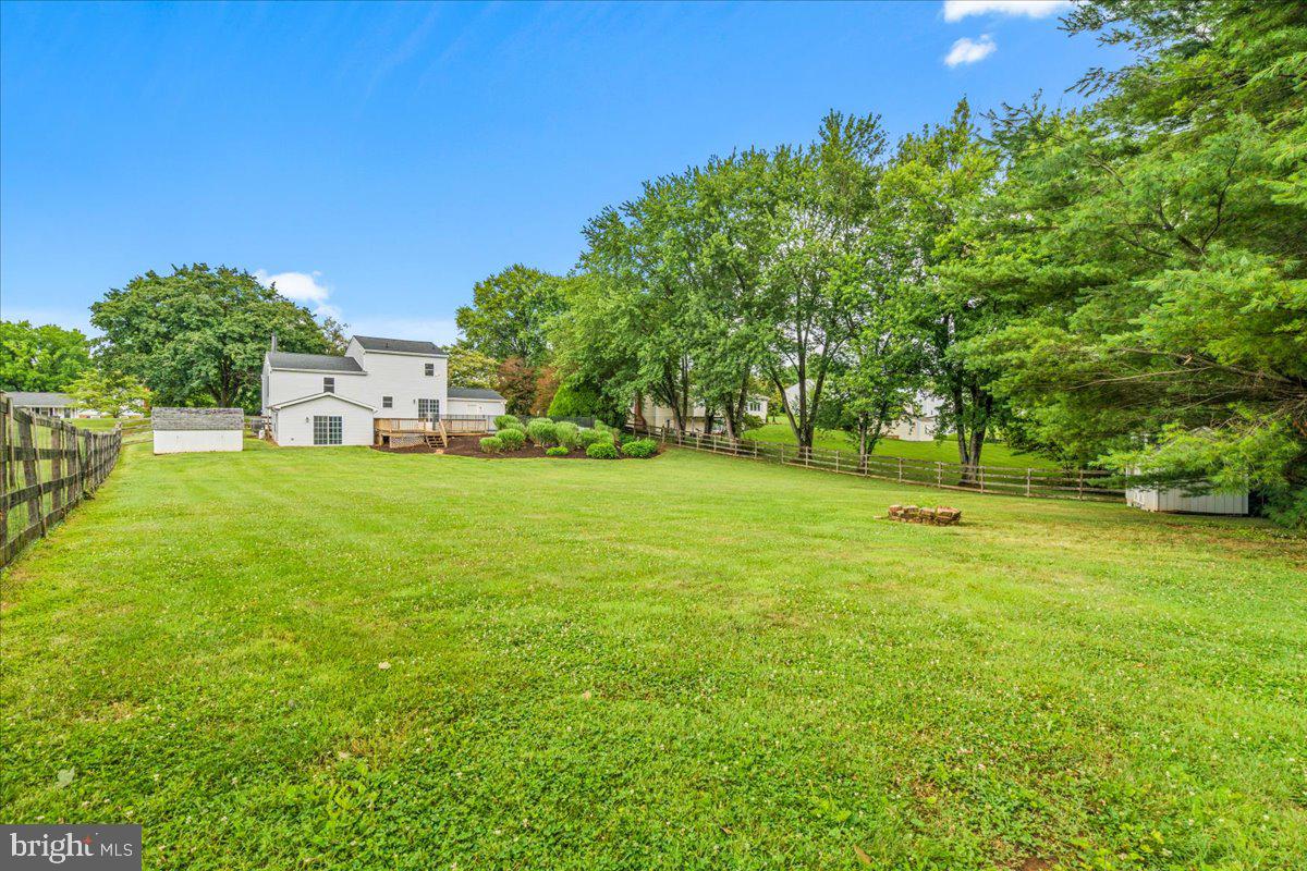 MID COUNTRY VIEW - Residential