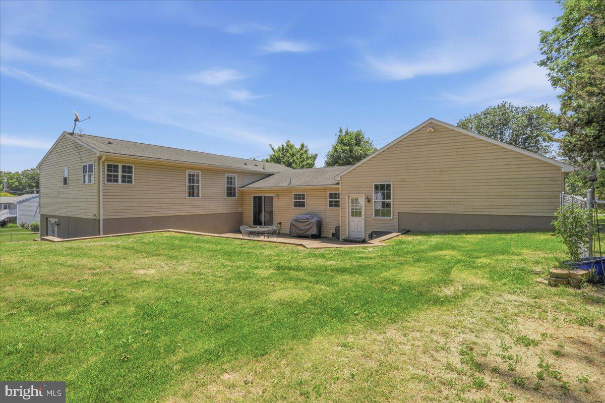 STERLING OAKS - Residential