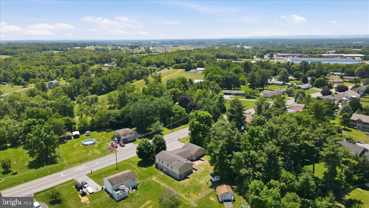 STERLING OAKS - Residential
