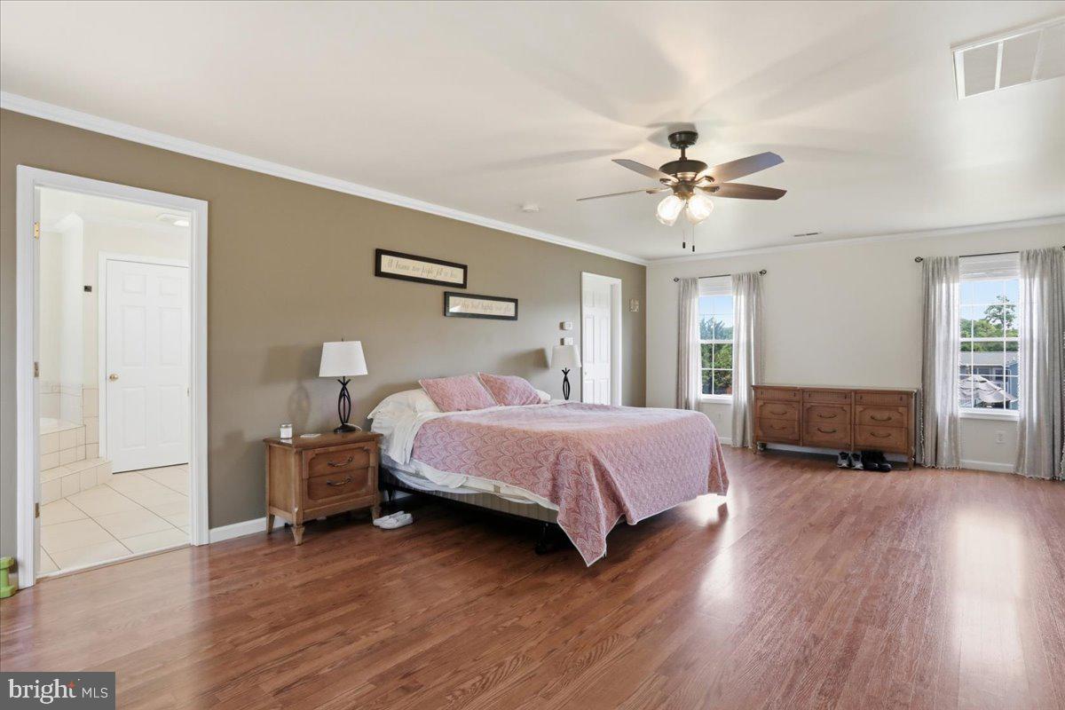 STERLING OAKS - Residential