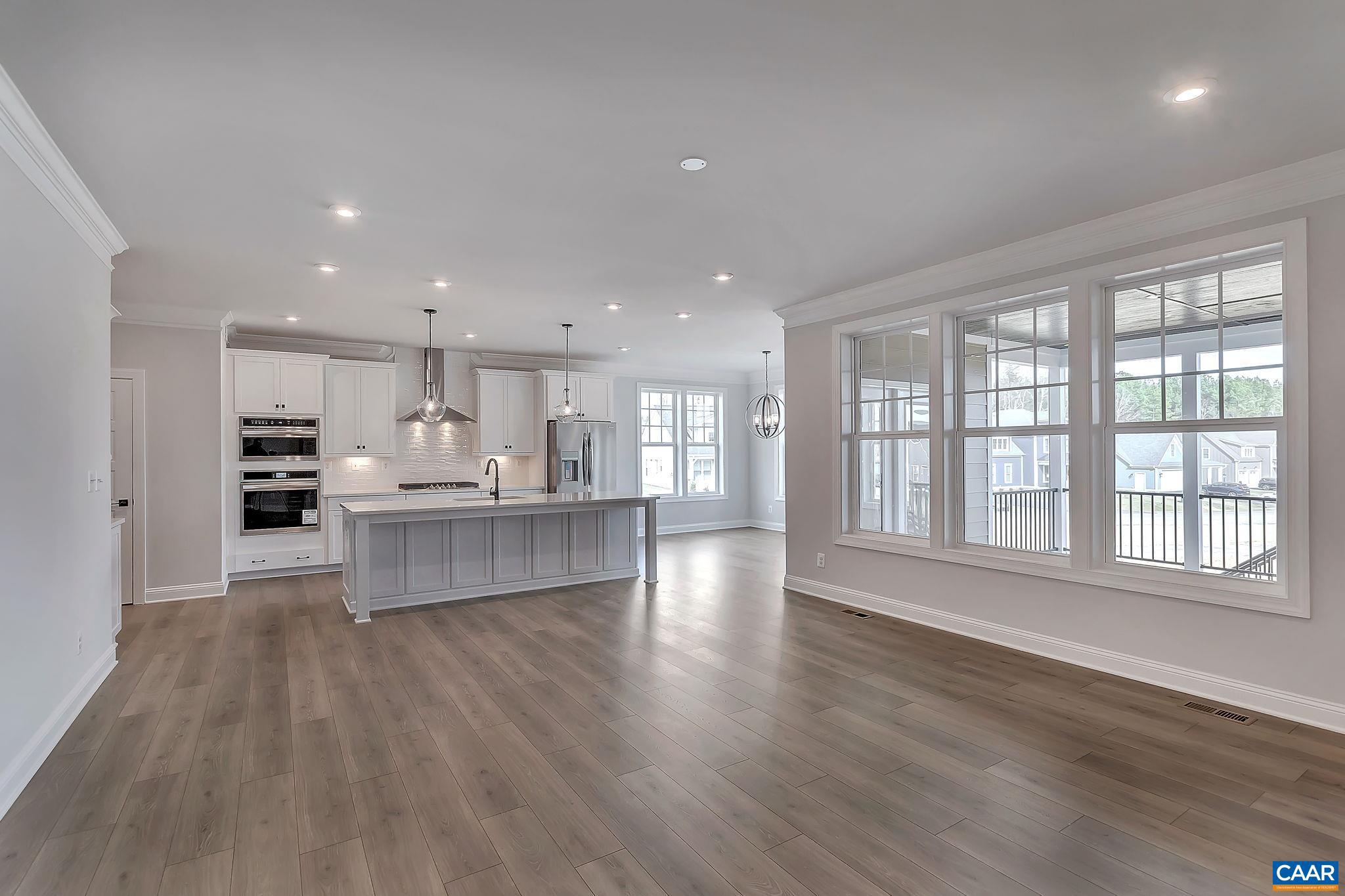 SPRING CREEK - Residential