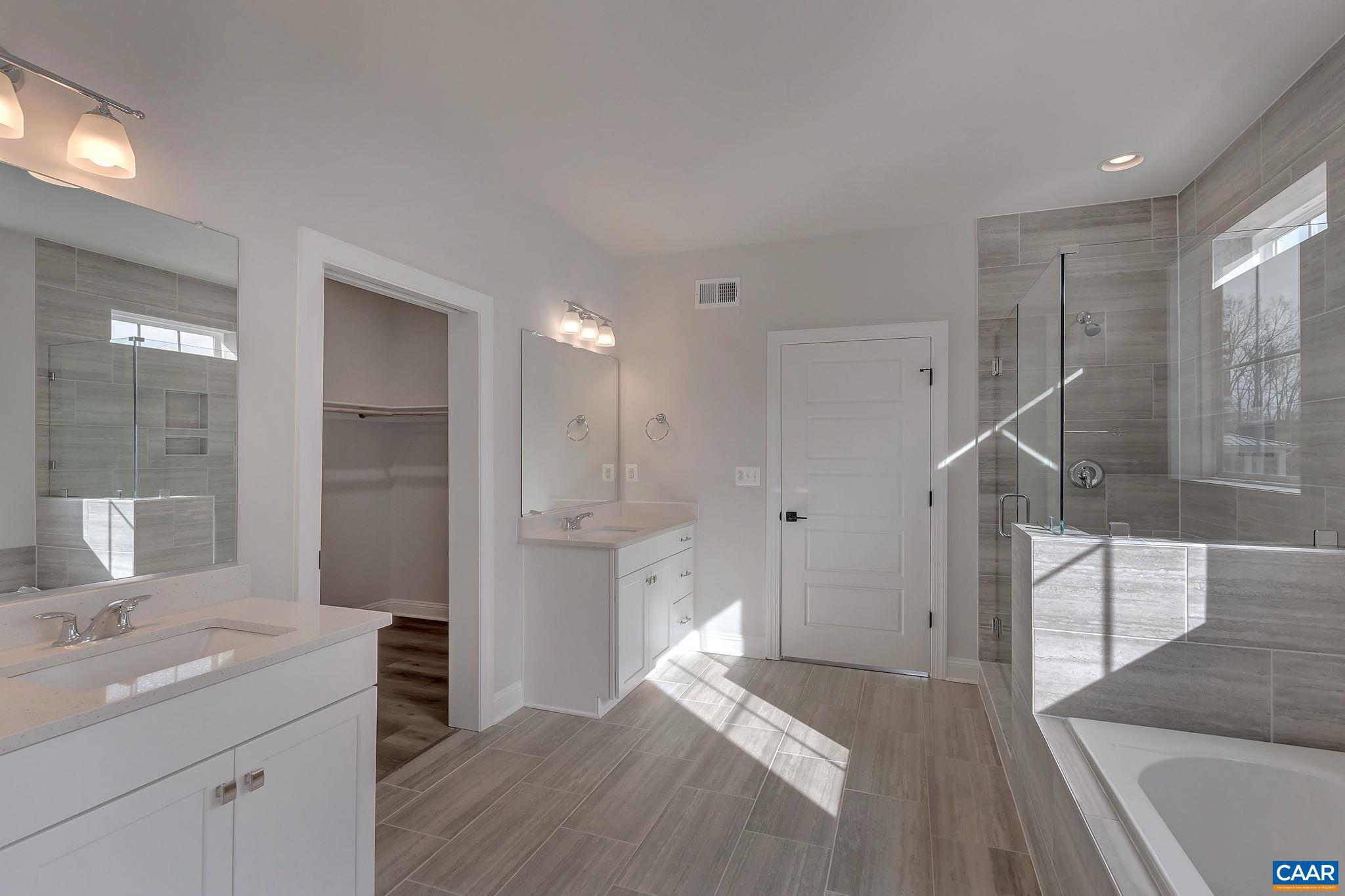 SPRING CREEK - Residential