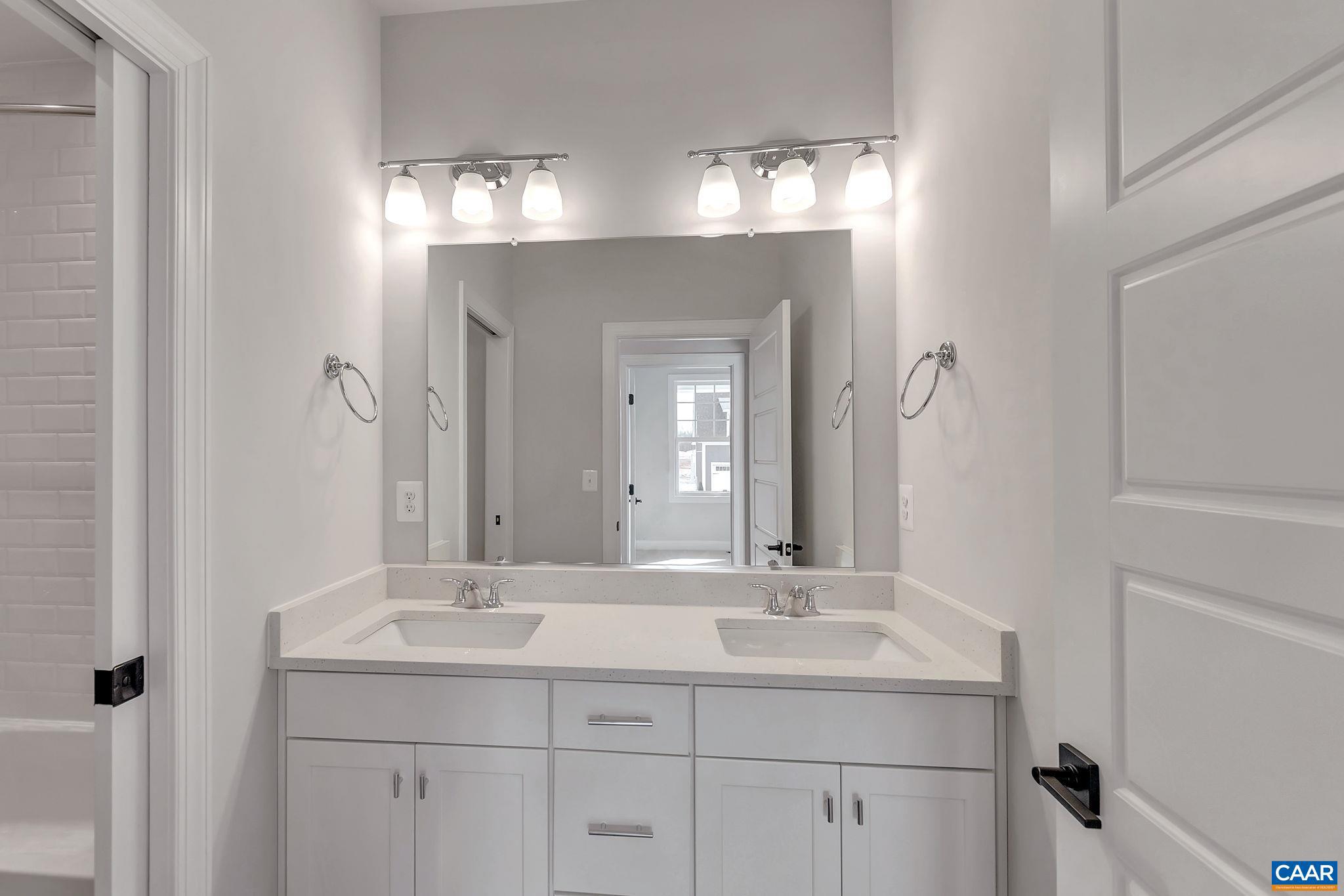 SPRING CREEK - Residential