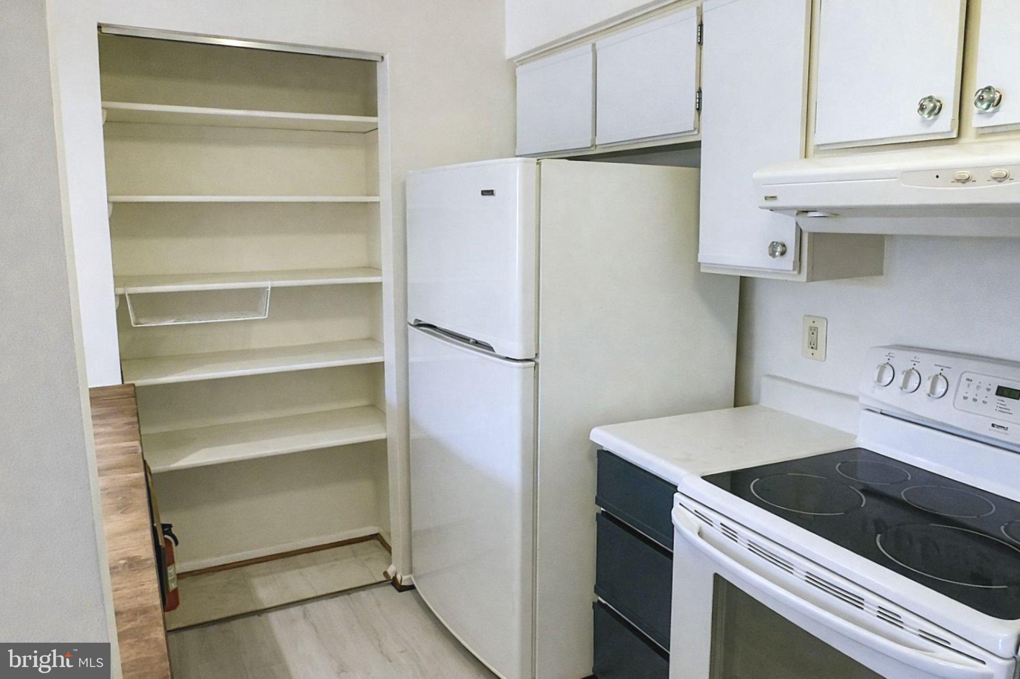 MOUNT VERNON LAKES CONDO - Residential