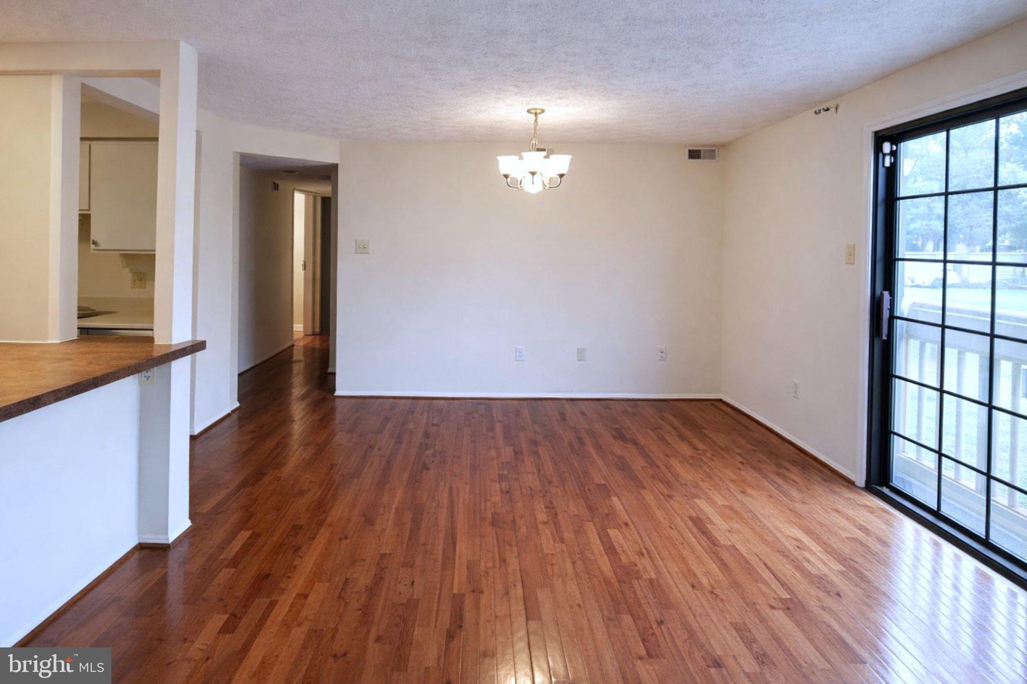 MOUNT VERNON LAKES CONDO - Residential