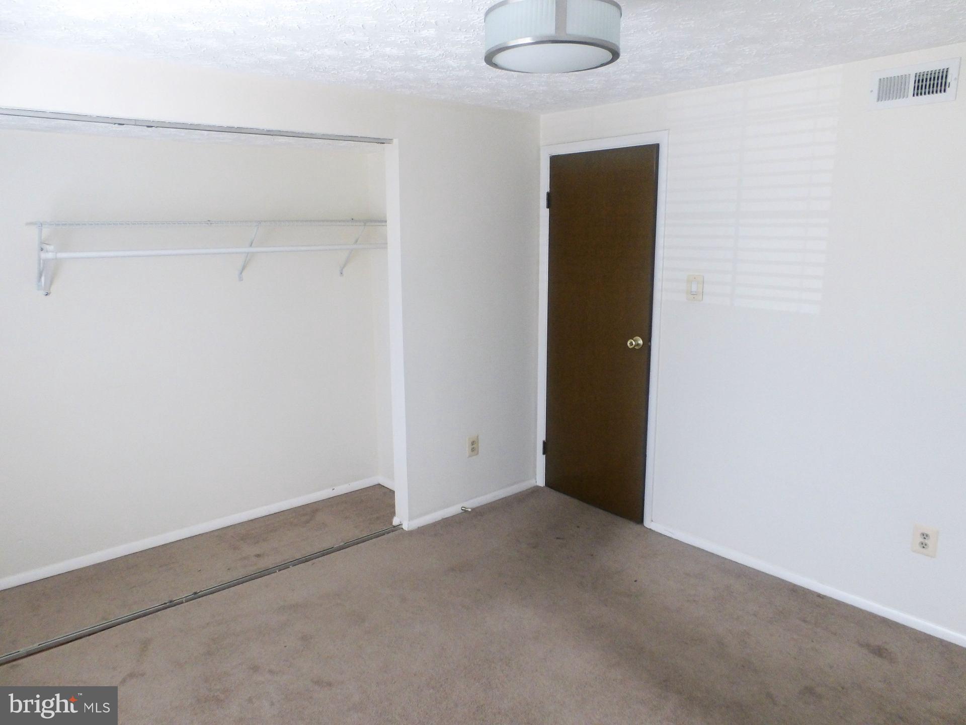 MOUNT VERNON LAKES CONDO - Residential