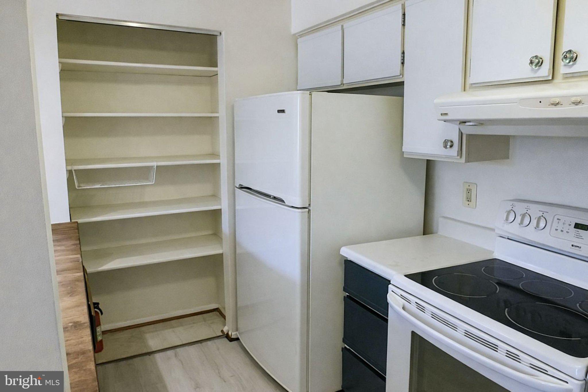 MOUNT VERNON LAKES CONDO - Residential