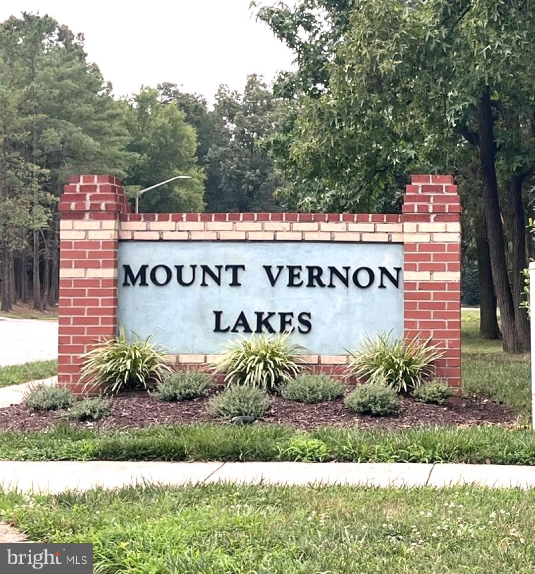 MOUNT VERNON LAKES CONDO - Residential