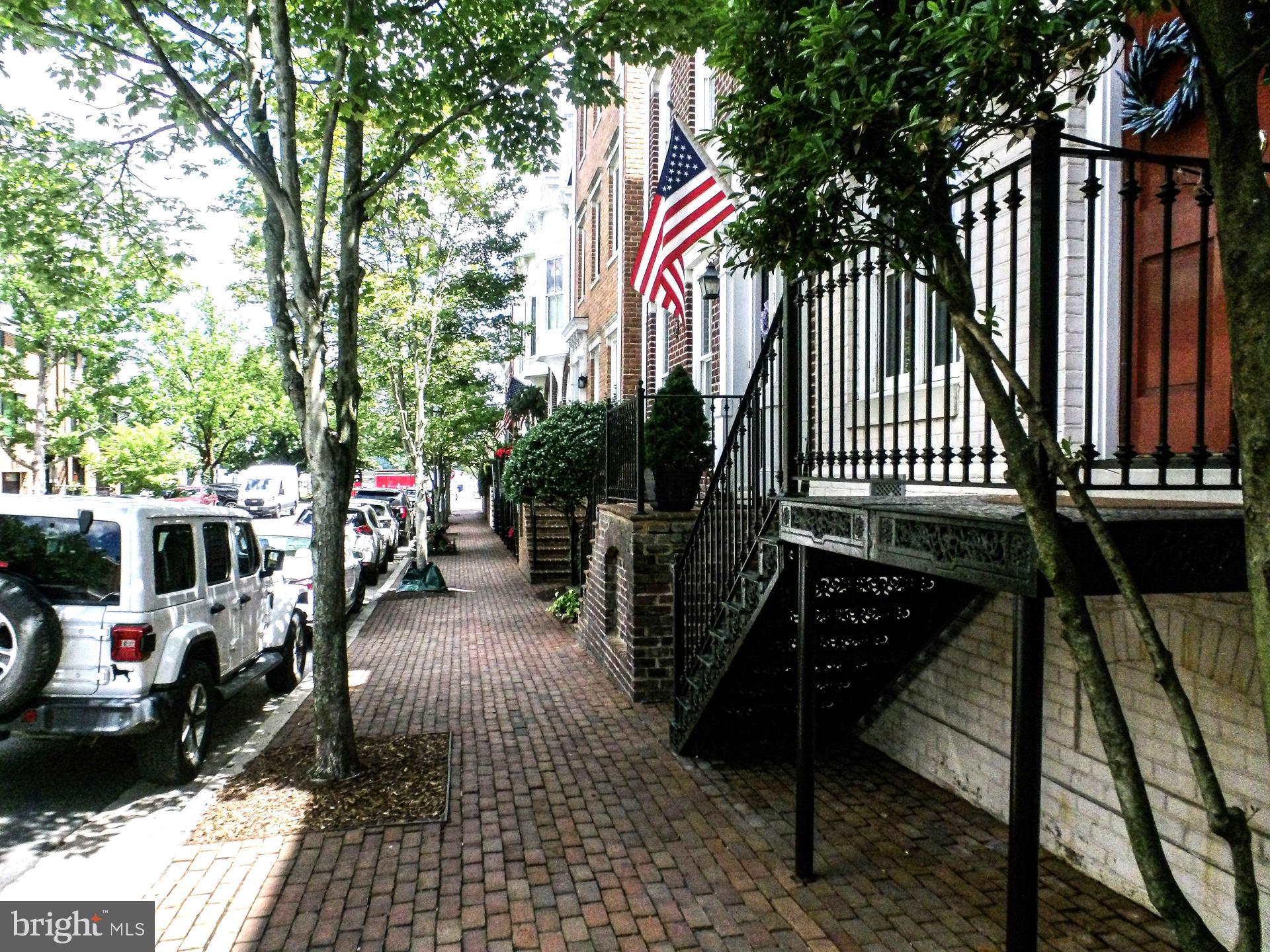 MOUNT VERNON LAKES CONDO - Residential