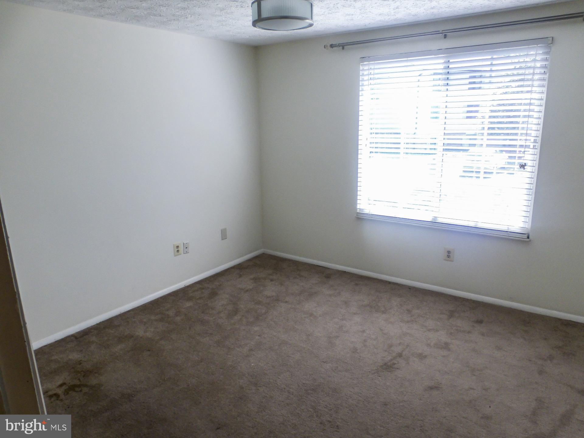 MOUNT VERNON LAKES CONDO - Residential