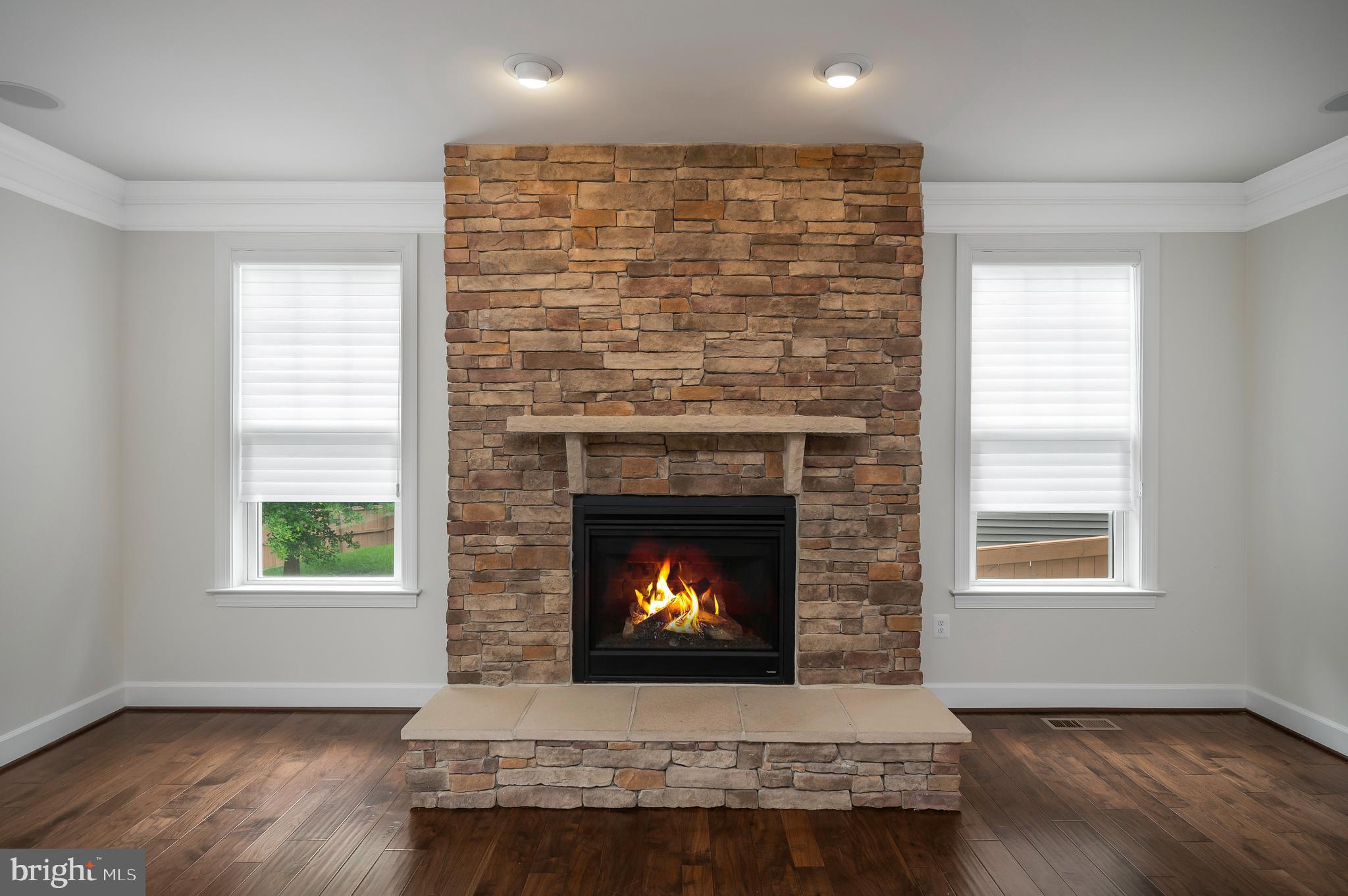 EMBREY MILL - Residential