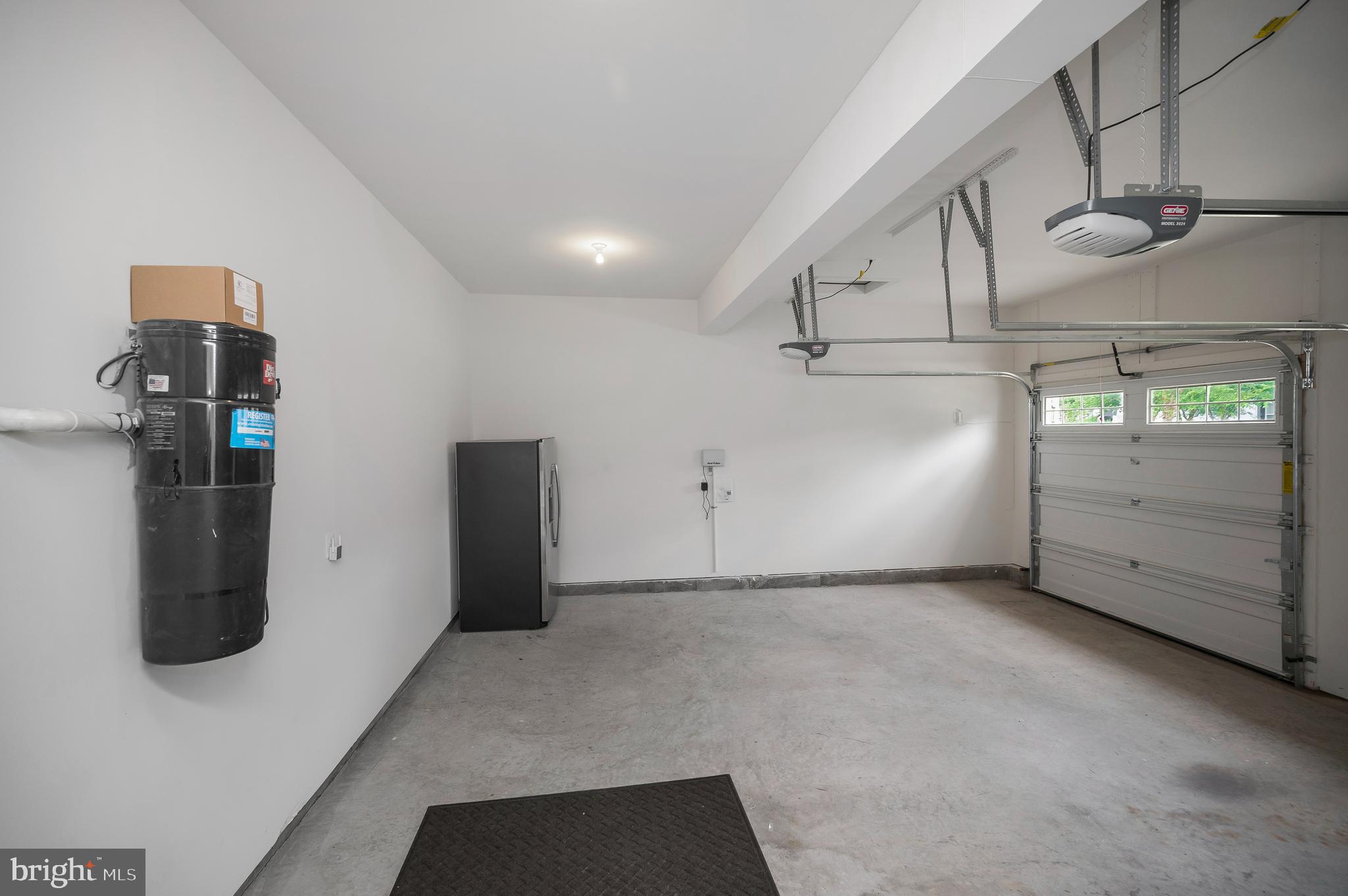 EMBREY MILL - Residential