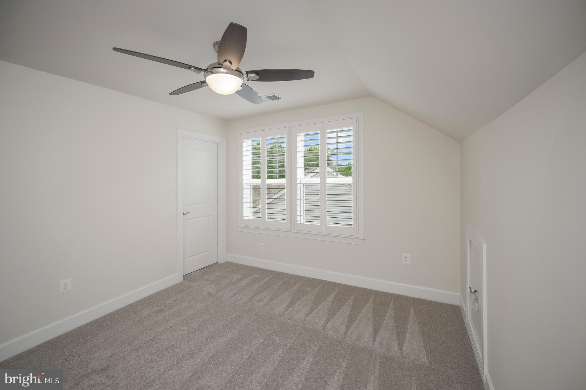 EMBREY MILL - Residential