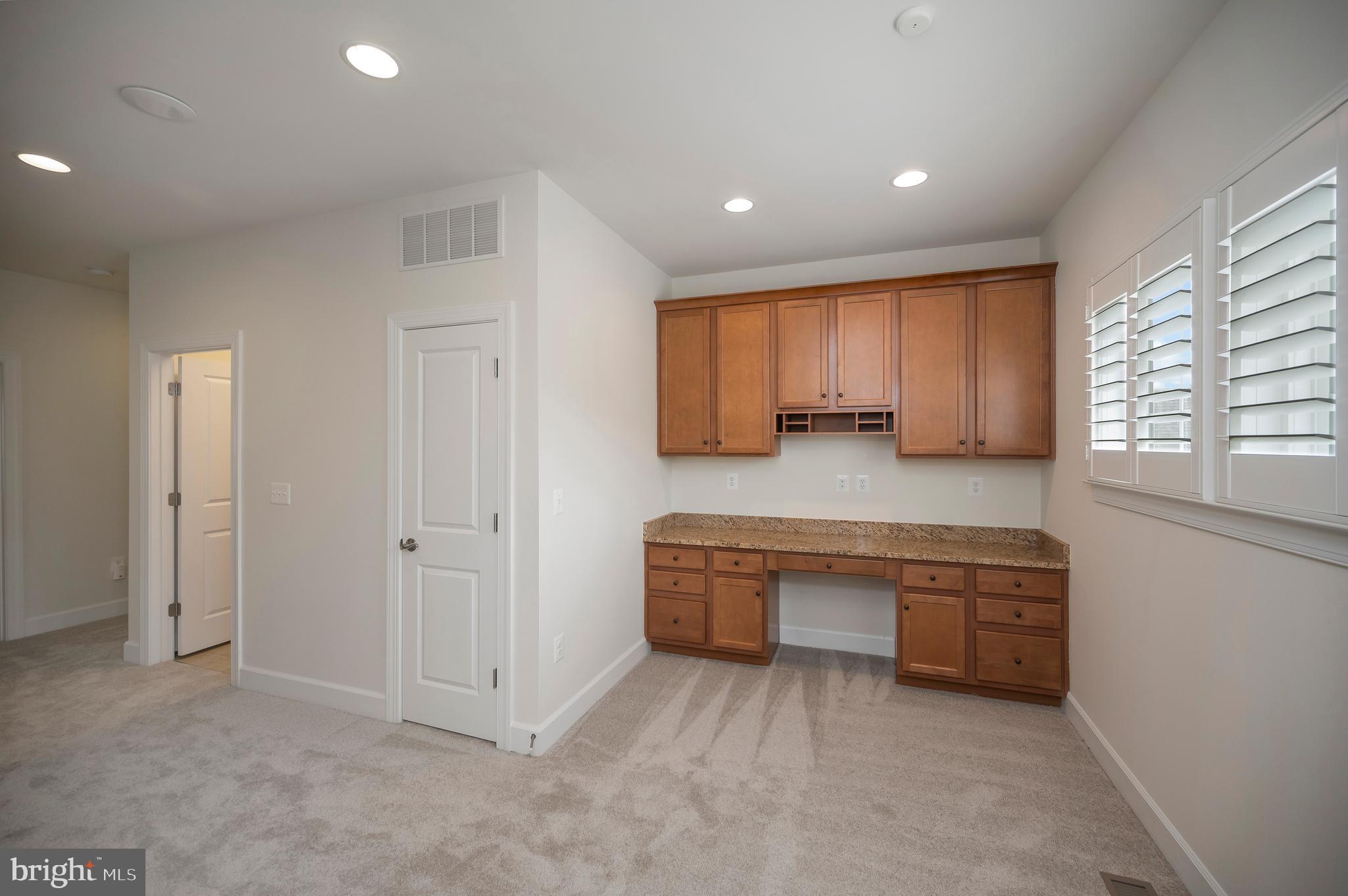 EMBREY MILL - Residential