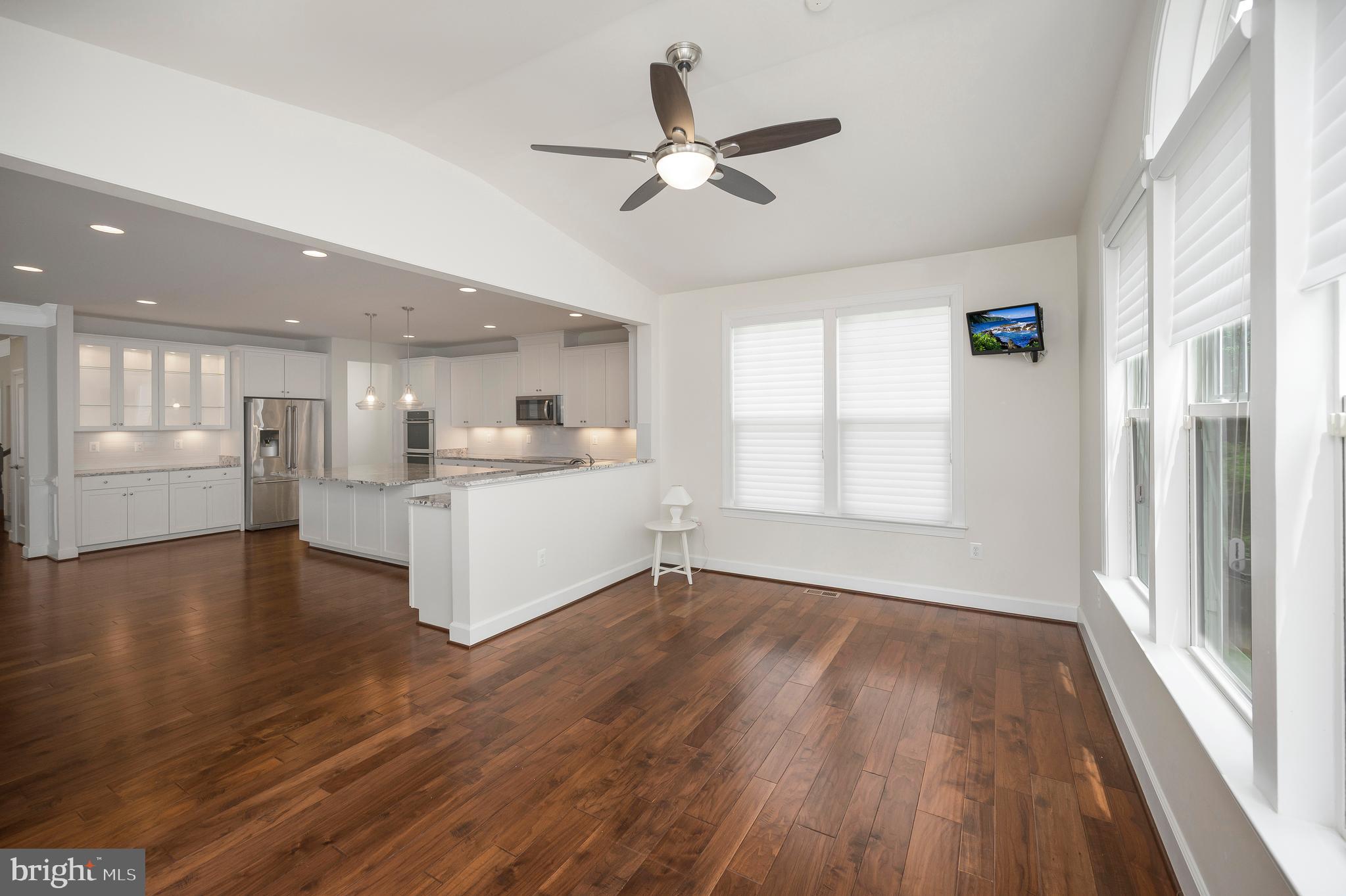 EMBREY MILL - Residential
