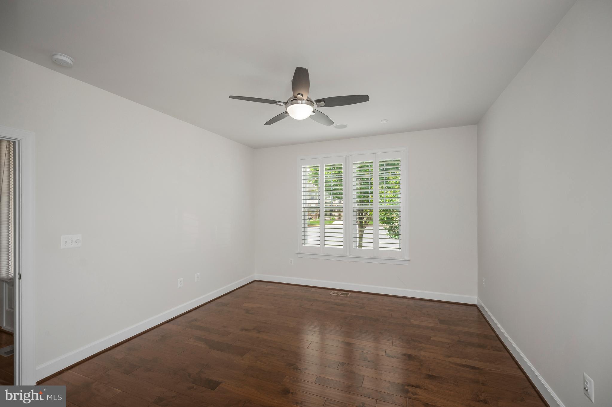 EMBREY MILL - Residential