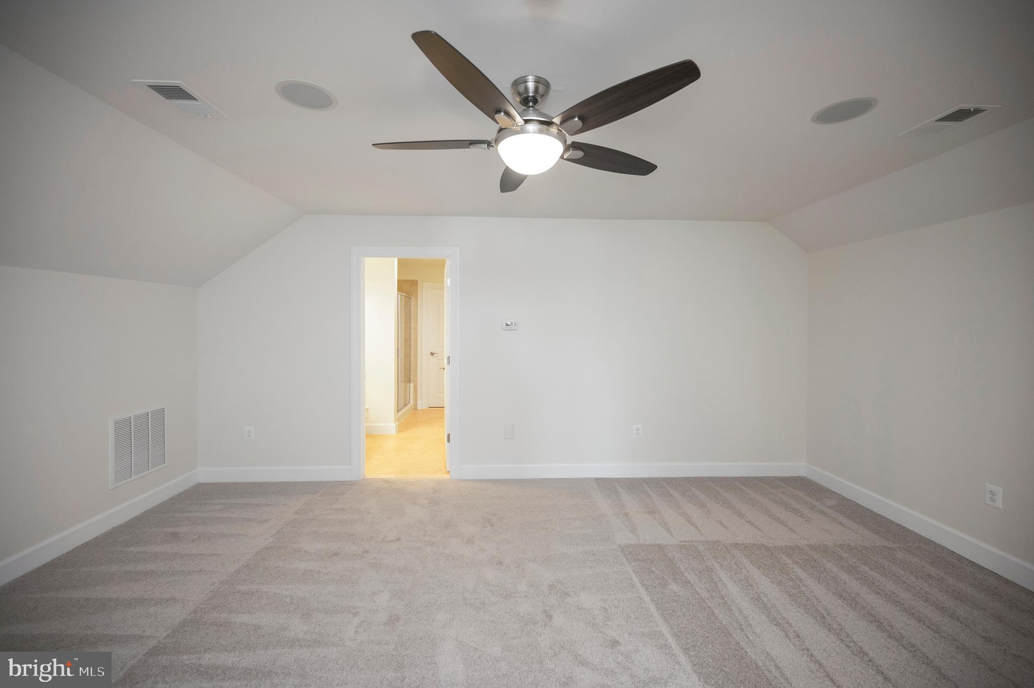 EMBREY MILL - Residential