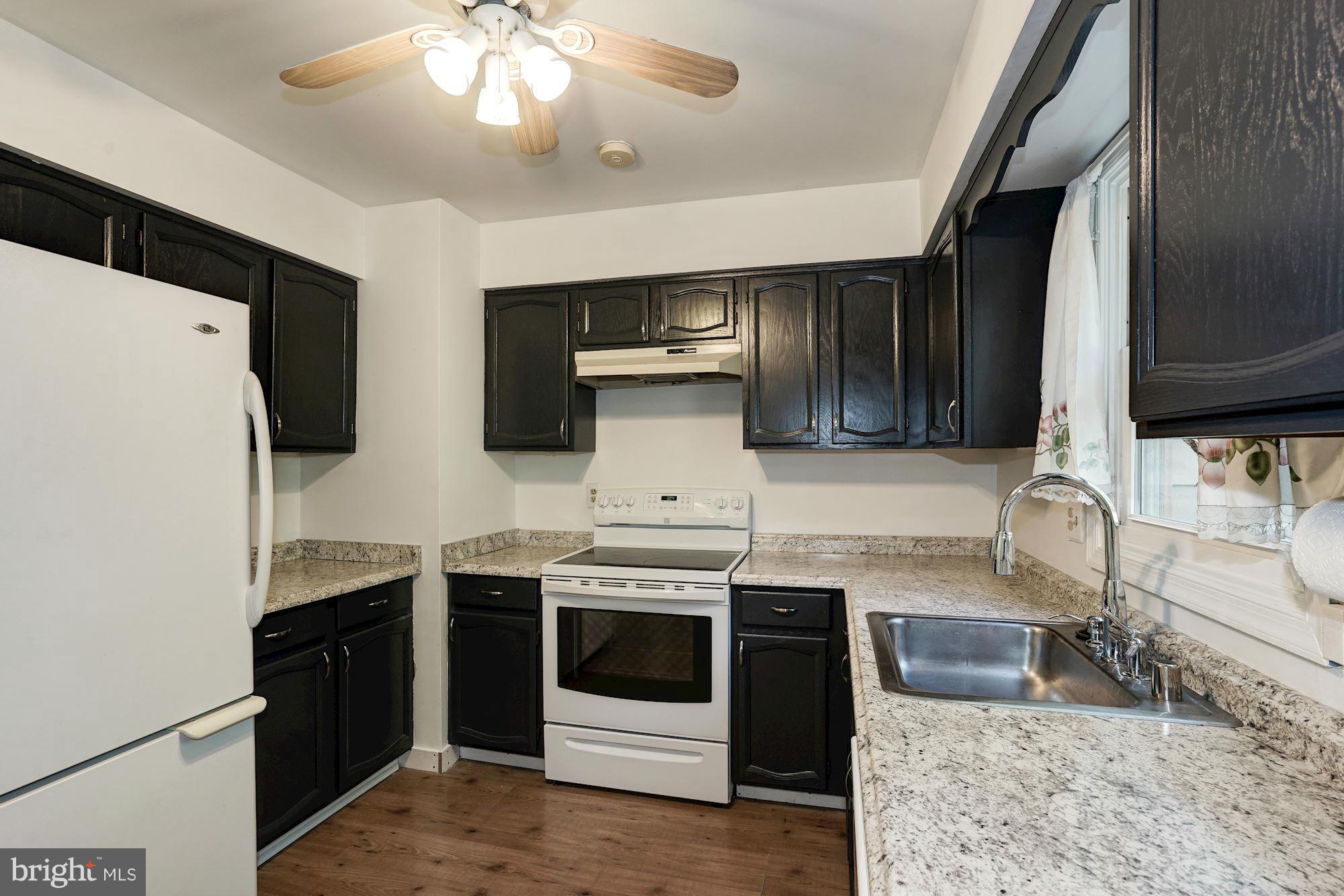 HERITAGE CROSSING - Residential