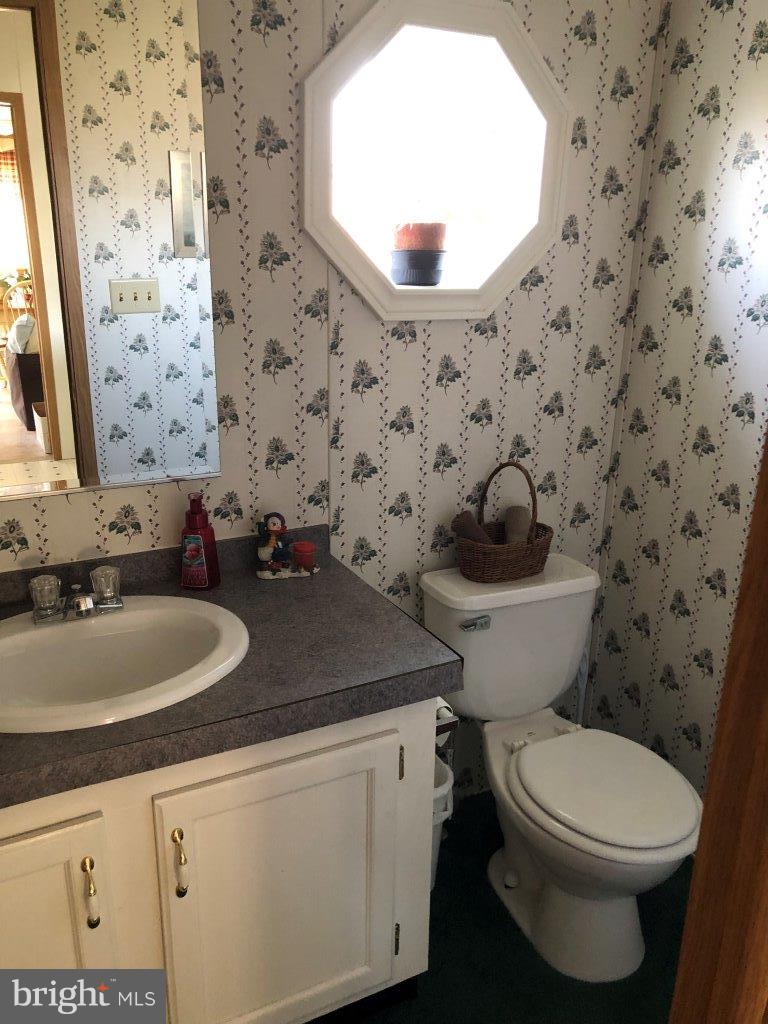 CRESTVIEW ACRES MHP - Residential