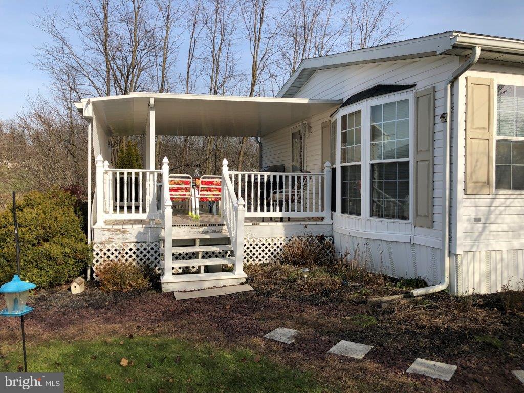 CRESTVIEW ACRES MHP - Residential