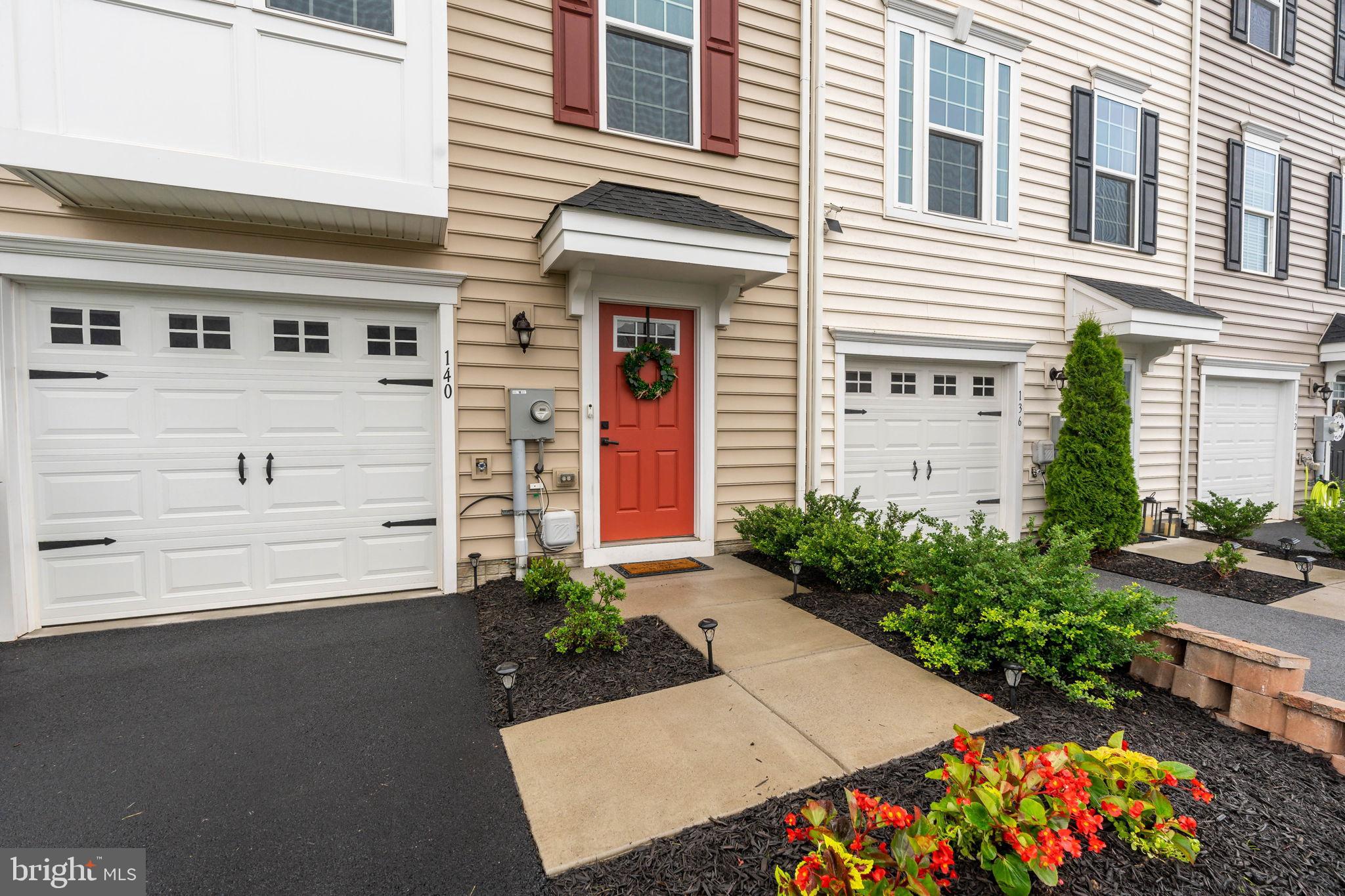POTOMAC STATION - Residential