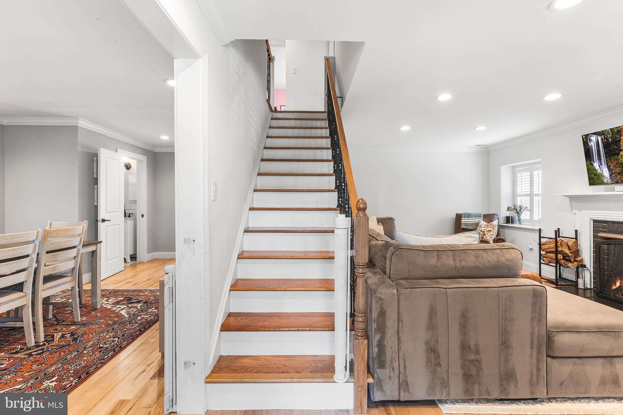 PENN WYNNE - Residential
