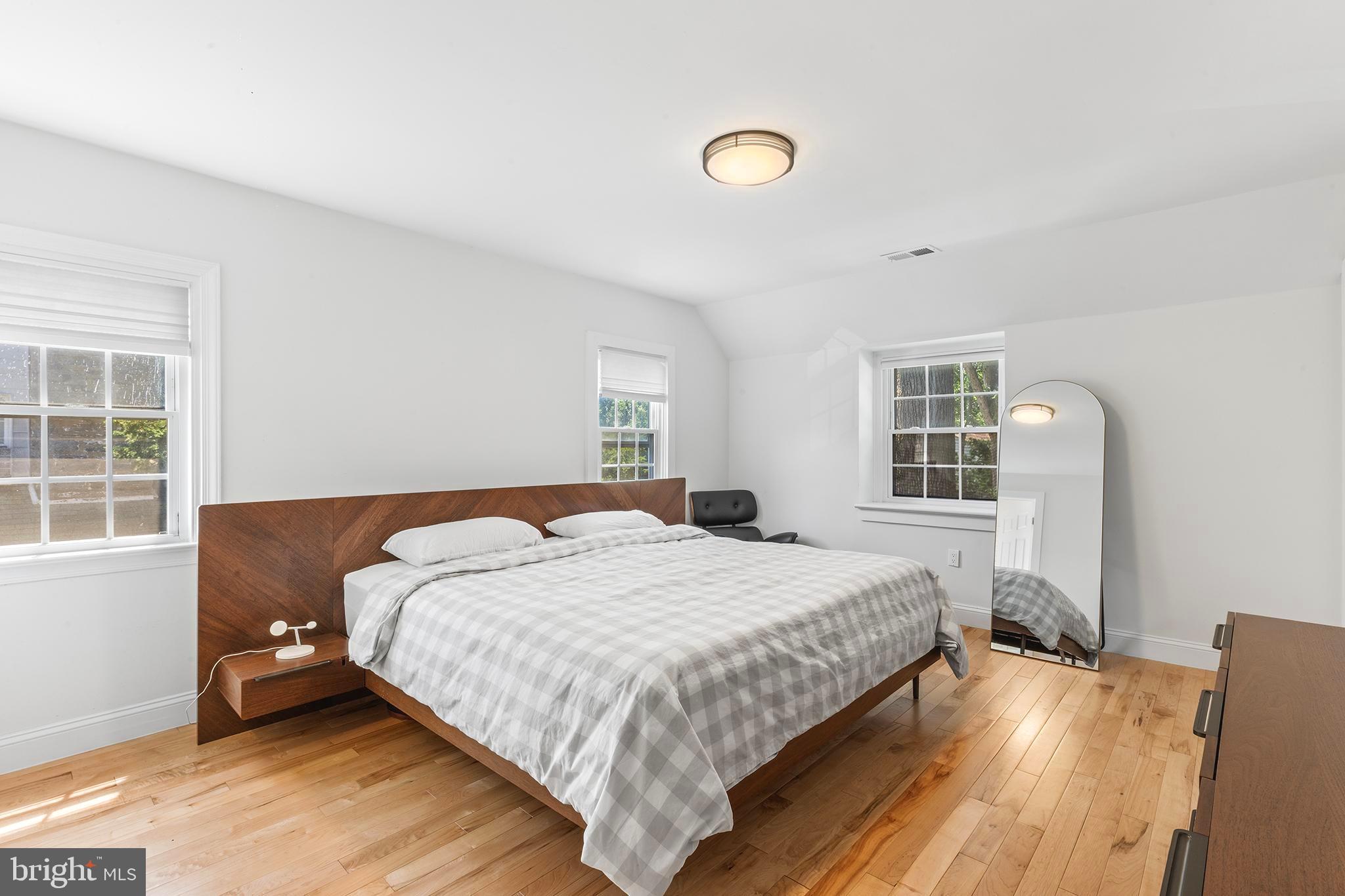 PENN WYNNE - Residential