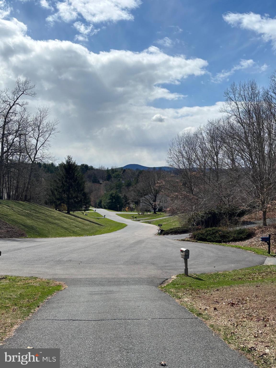 ROLLING GREEN - Residential