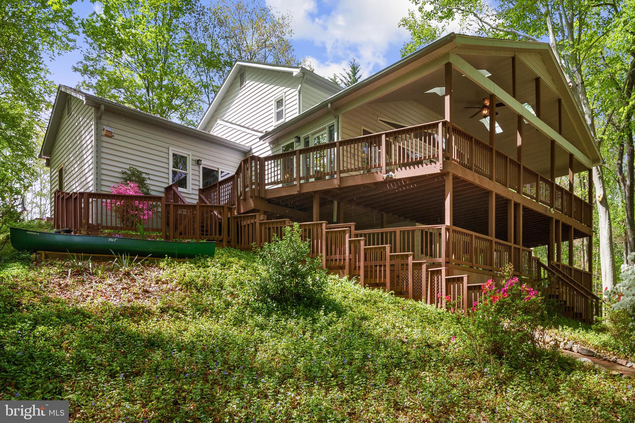 LAKE RIDGE - Residential