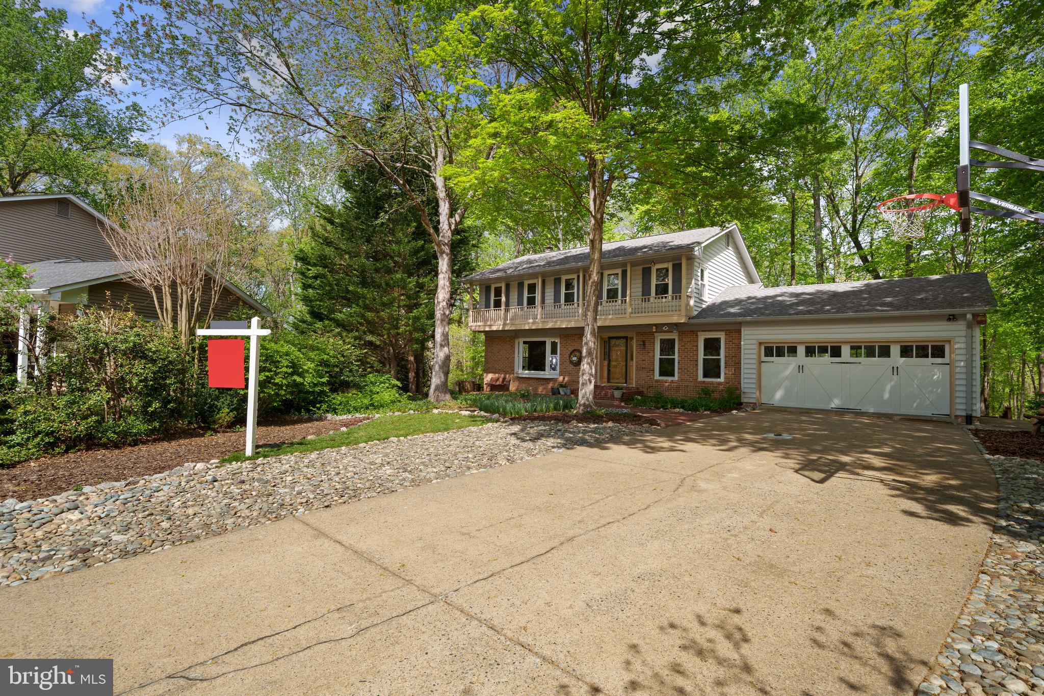 LAKE RIDGE - Residential