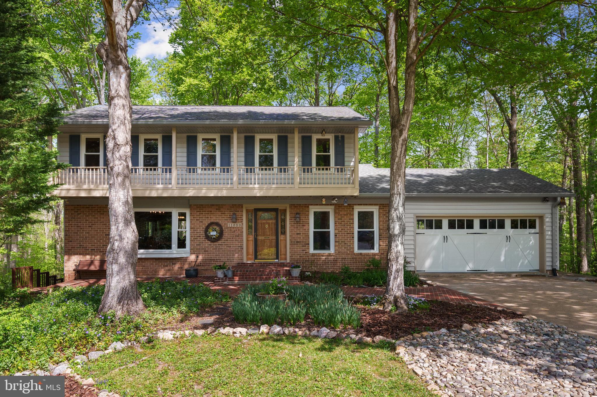 LAKE RIDGE - Residential