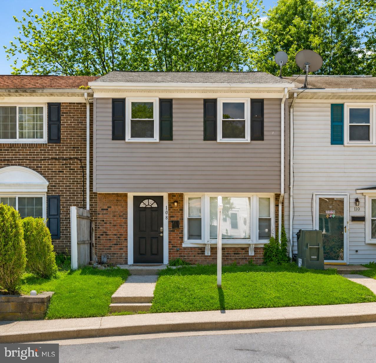 Welcome to 108 W Orndorff Drive, a beautifully renovated townhome in the heart of Brunswick with NO HOA. This 3 bedroom, 1.5 bath home has been thoughtfully updated from top to bottom, offering a truly move in ready opportunity. Inside, you will find wood flooring, luxury carpet, fresh paint, recessed lighting, and stylish modern fixtures throughout. The updated kitchen features white shaker cabinetry,  quartz countertops, natural stone backsplash, and Samsung appliances. Both bathrooms have been fully refreshed with modern vanities, updated fixtures, and a new tub and surround. Major upgrades within the last 3 years include a new roof, siding, fascia, gutters, windows, HVAC system with smart thermostat, plumbing fixtures, interior and exterior doors, and more. Outside, enjoy a fenced yard for outdoor entertaining. Conveniently located near downtown Brunswick, the MARC train, parks, and outdoor recreation, this home combines modern updates, everyday functionality, and small town charm.