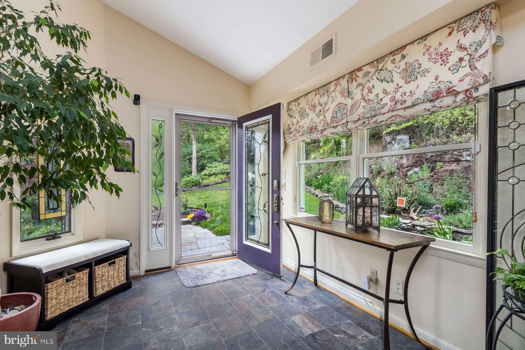 NON AVAILABLE - Residential