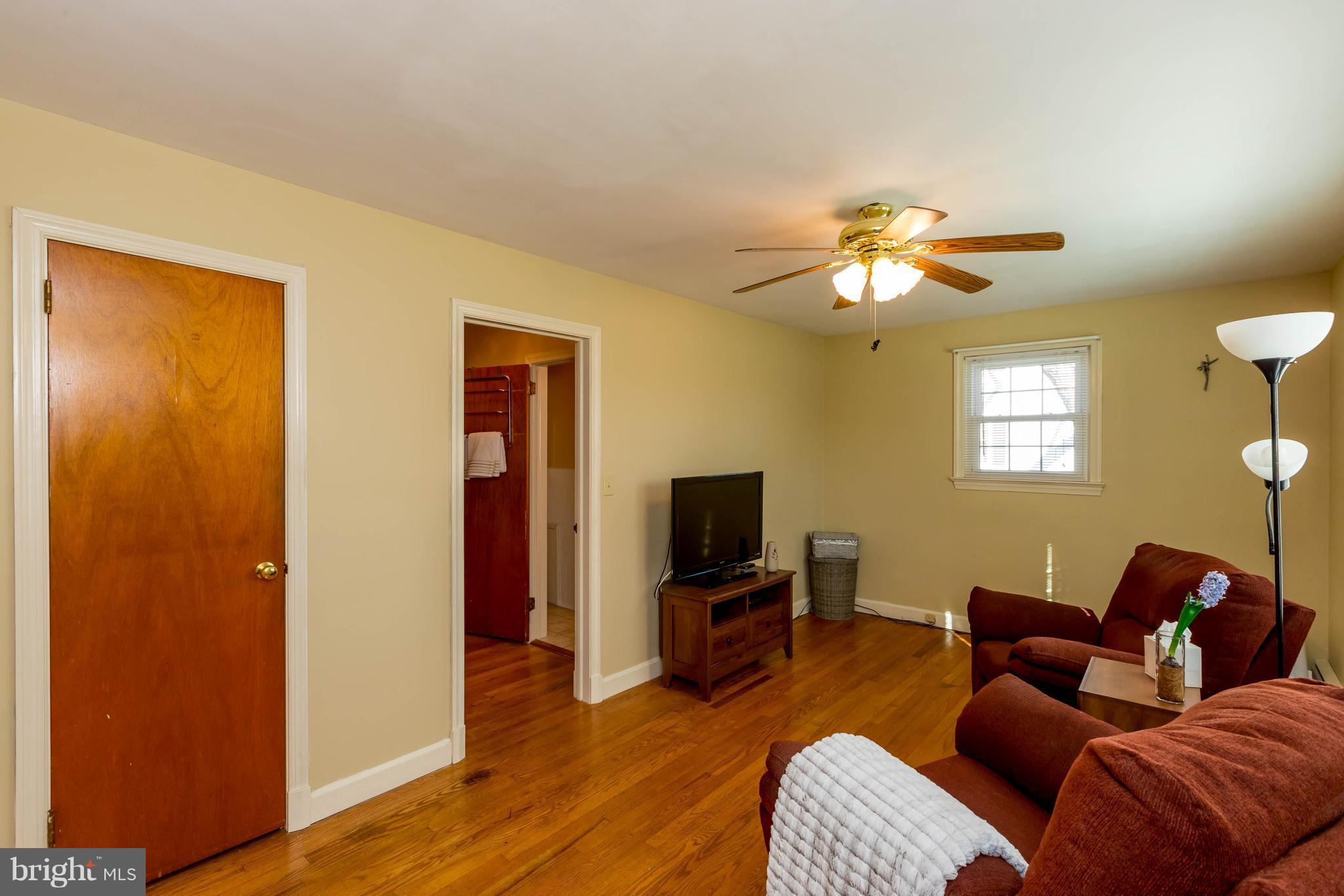 LEONARDTOWN - Residential
