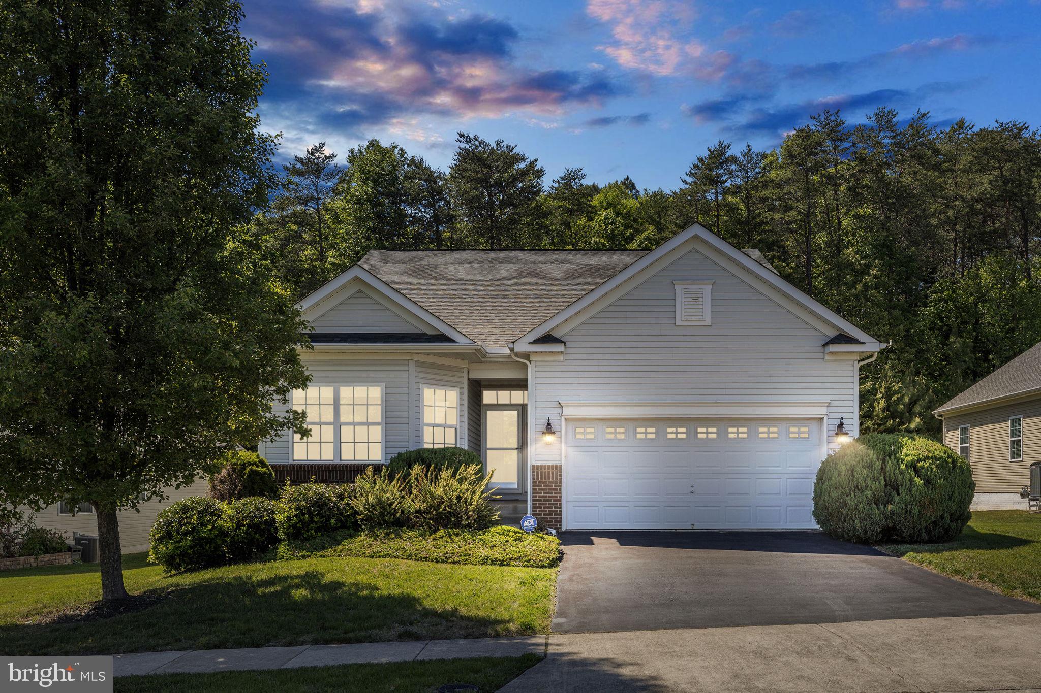 VIRGINIA HERITAGE AT LEE'S PARK - Residential