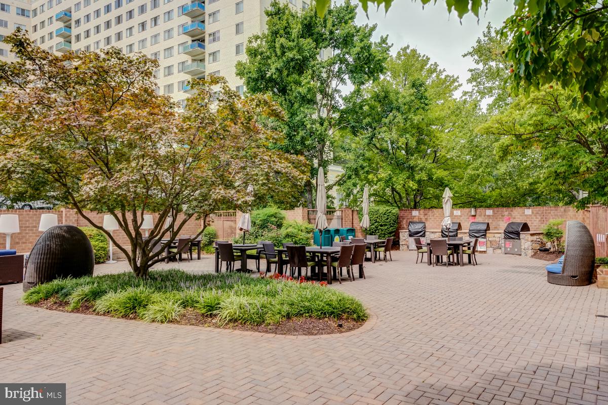 GROSVENOR PARK - Residential