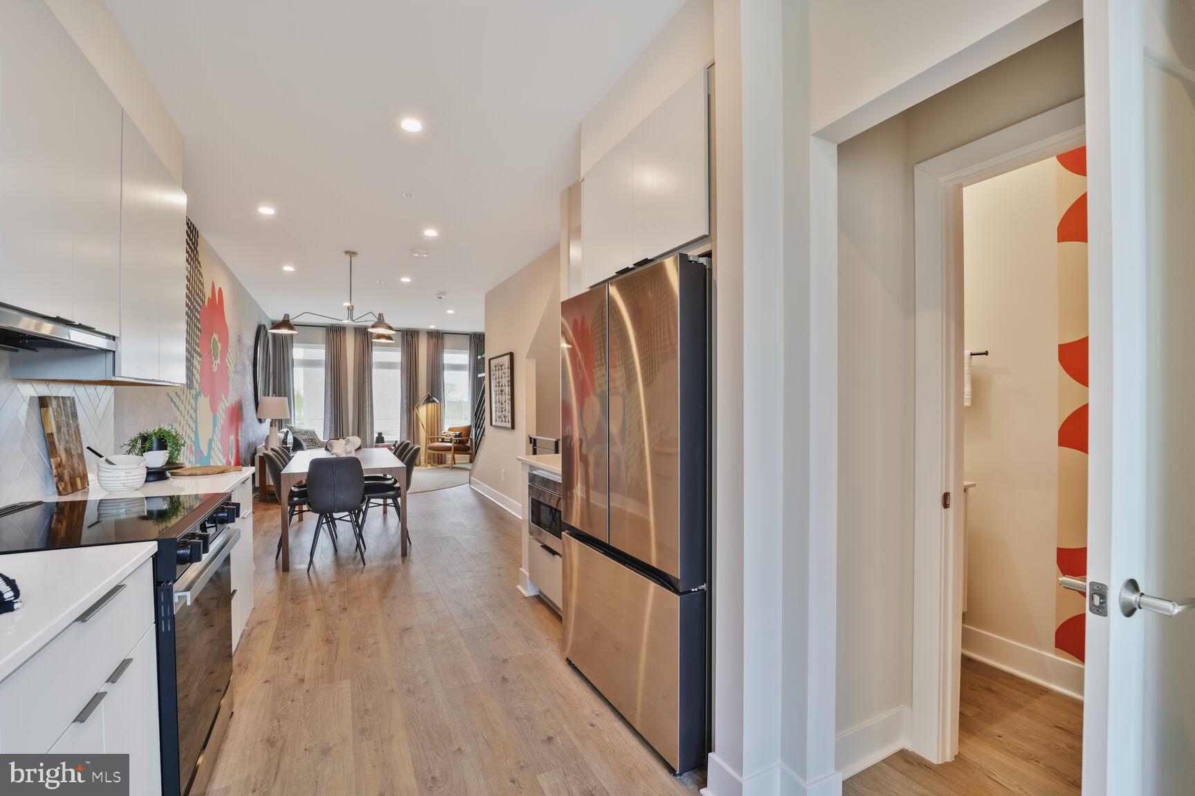 RESERVOIR DISTRICT - Residential