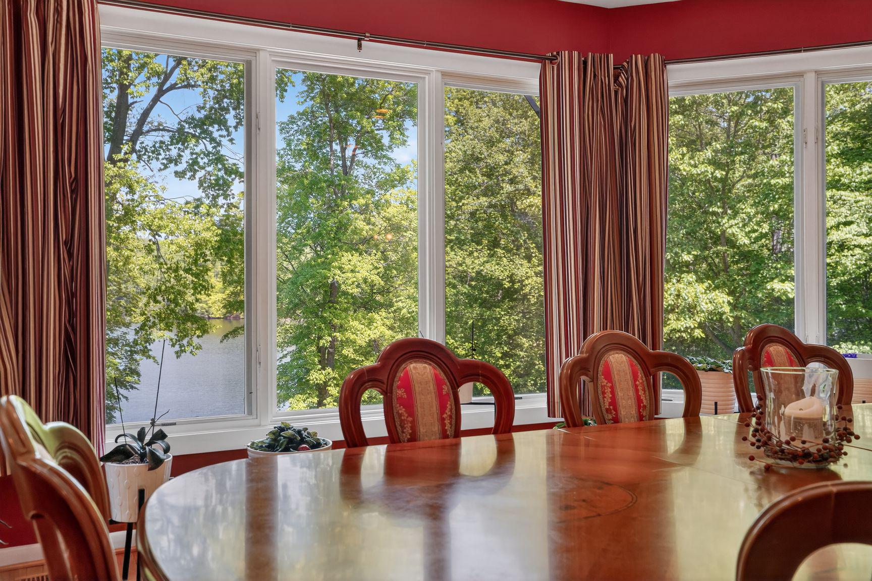 LAKE OCCOQUAN - Residential